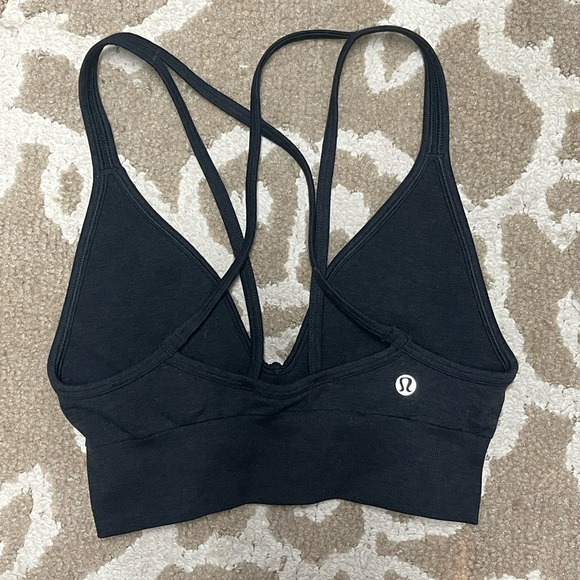 Lululemon sports bra size 04 - Picture 2 of 2